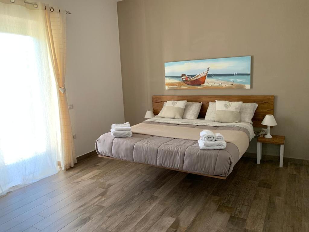 Etesia Bed & Breakfast *